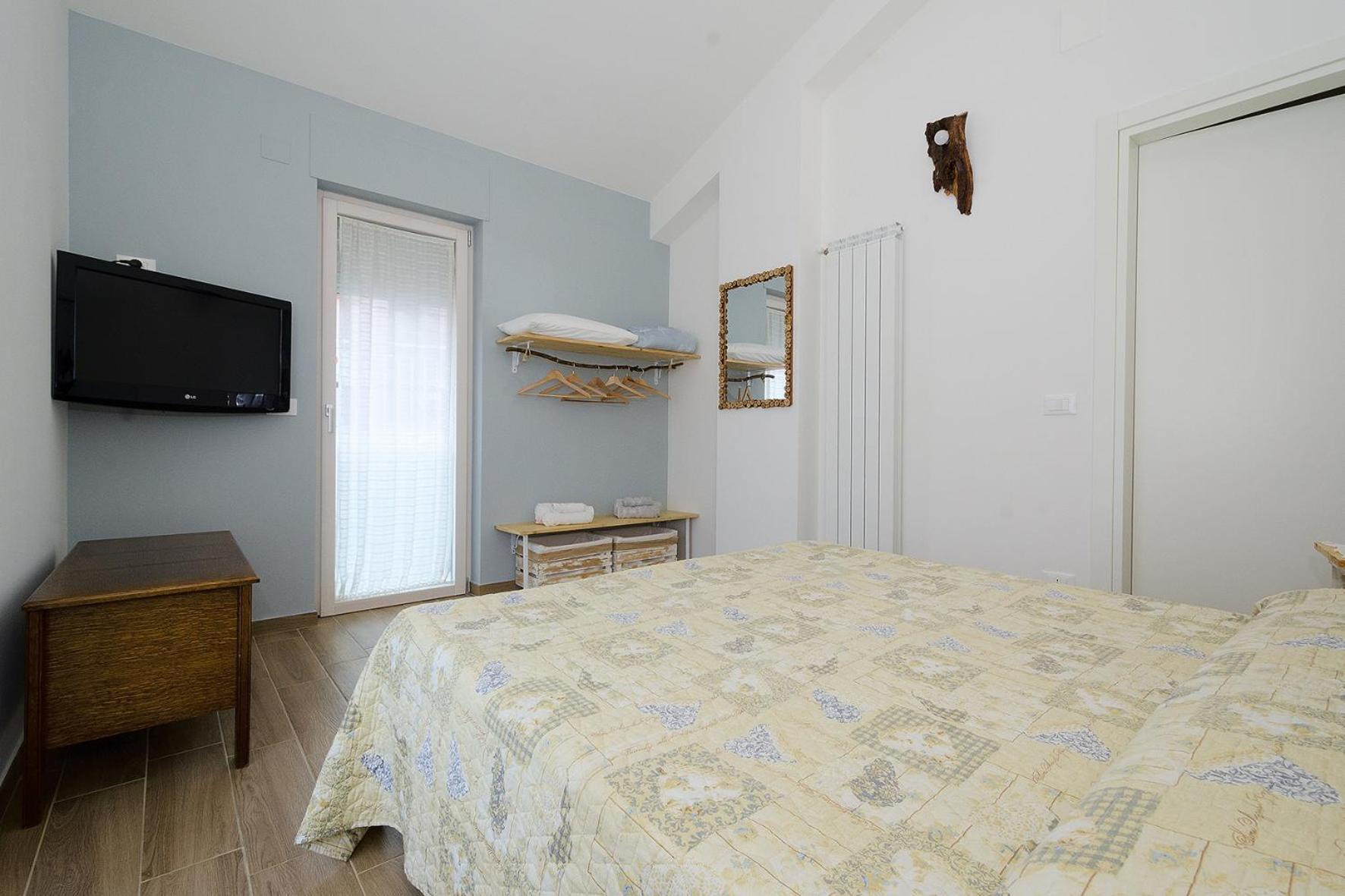 Lo Scorcio Sul Mare Apartment Marina di San Vito Bagian luar foto